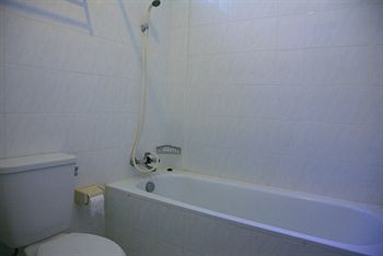 Imagen general del Hotel D' Kubu Pratama Nusa Dua. Foto 14