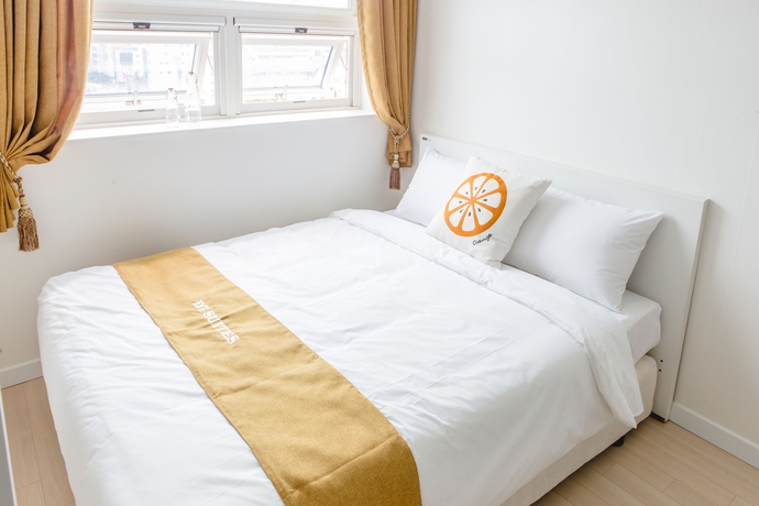 Imagen de la habitación del Hotel D Seven Suites. Foto 6