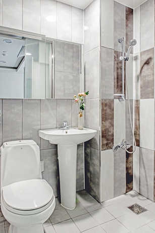 Imagen de la habitación del Hotel D Seven Suites. Foto 10