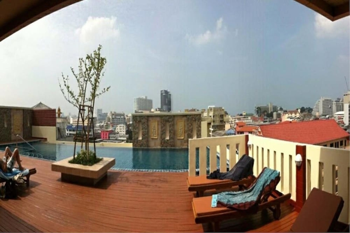Imagen de los exteriores del Hotel D Xpress Apartment. Foto 11