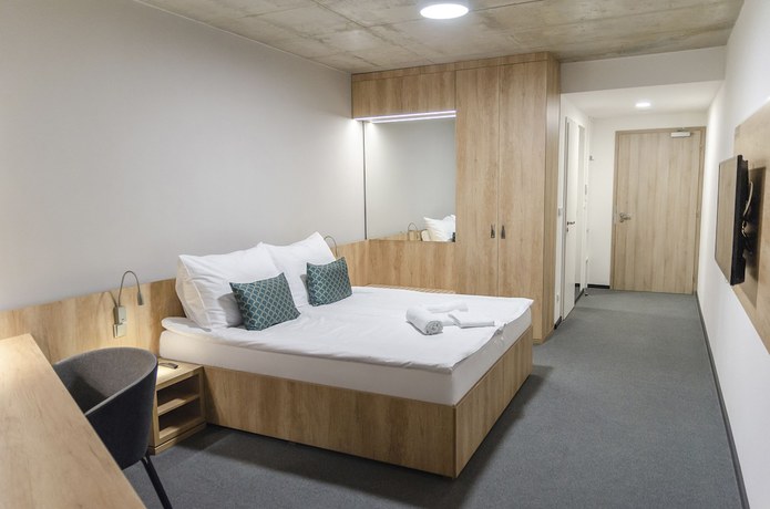 Imagen de la habitación del Hotel D1. Foto 2