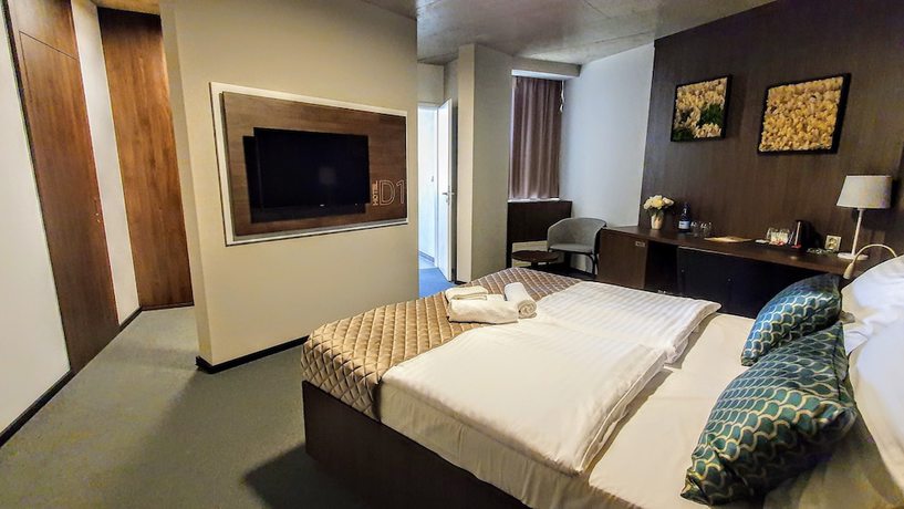 Imagen de la habitación del Hotel D1. Foto 7