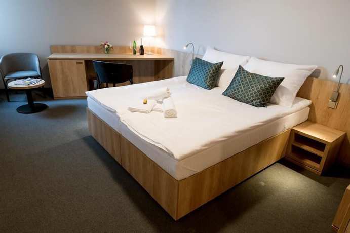 Imagen de la habitación del Hotel D1. Foto 14