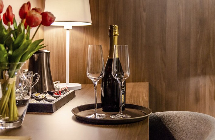 Imagen de la habitación del Hotel D1. Foto 20