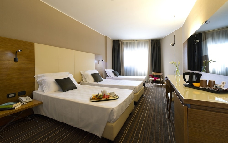 Imagen de la habitación del Hotel D120. Foto 6