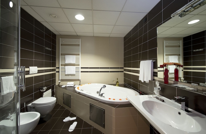 Imagen de la habitación del Hotel D120. Foto 8