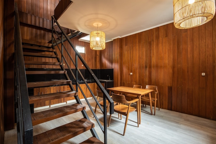 Imagen de la habitación del Hotel DADEKA Canggu. Foto 12