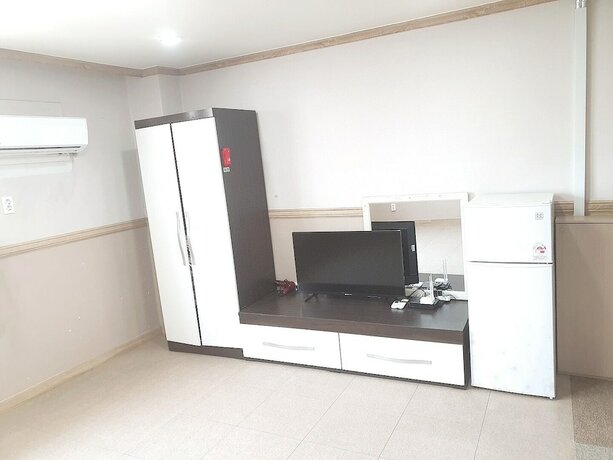 Imagen de la habitación del Hotel DAECHEON RESORTEL. Foto 2