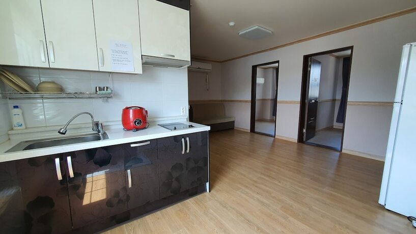 Imagen de la habitación del Hotel DAECHEON RESORTEL. Foto 14