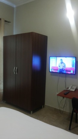 Imagen de la habitación del Hotel DAKS HOTEL KIRINYA. Foto 9