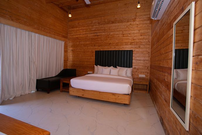 Imagen de la habitación del Hotel DALLAS BEACH RESORTS. Foto 1