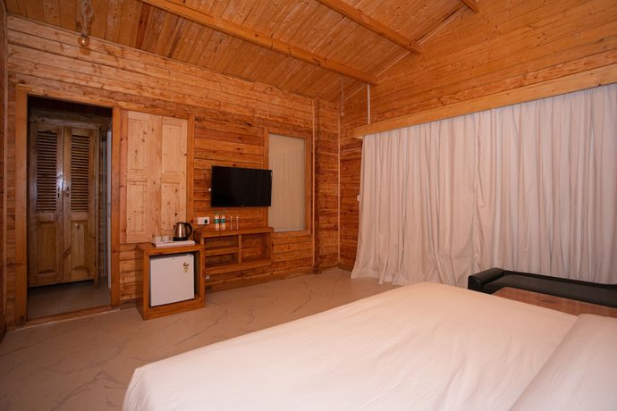 Imagen de la habitación del Hotel DALLAS BEACH RESORTS. Foto 3