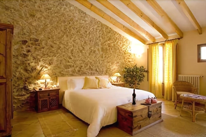 Imagen de la habitación del Hotel DALT MUNTANYA. Foto 15