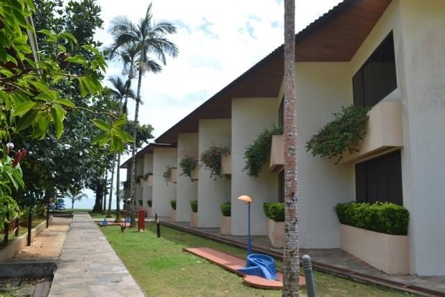 Imagen de los exteriores del Hotel DAMAI BEACH RESORT. Foto 11