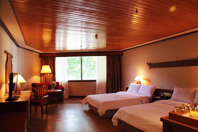 Imagen de la habitación del Hotel DAMAI BEACH RESORT. Foto 4