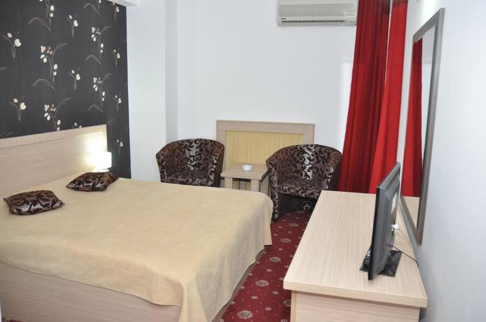 Imagen de la habitación del Hotel DAMBOVITA. Foto 5