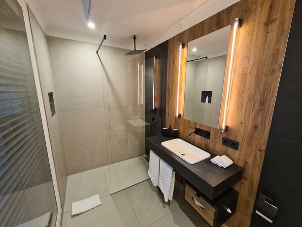 Imagen general del Hotel DAS KEHRS - auf dem Petersberg. Foto 12