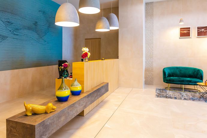 Imagen de los interiores del Hotel DAS Marina Burgas. Foto 14