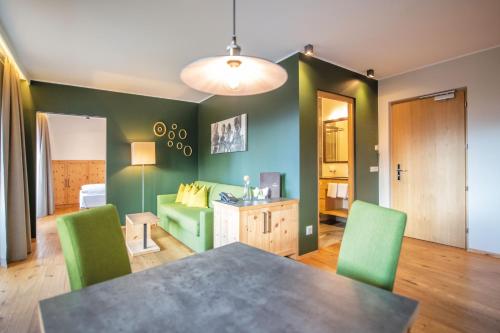 Imagen de la habitación del Hotel DAS ROYAL in Obereggen. Foto 18