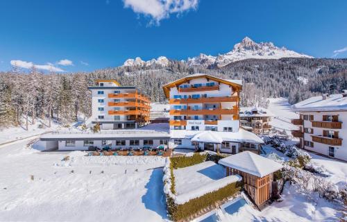 Imagen general del Hotel DAS ROYAL in Obereggen. Foto 12