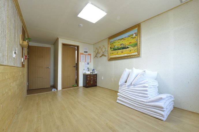 Imagen de la habitación del Hotel DASOMCHAE - Hostel. Foto 9