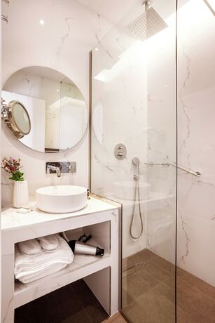 Imagen de la habitación del Hotel DAYS City Suites Athens. Foto 18