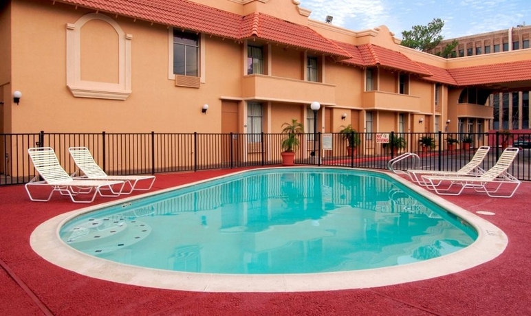 Imagen general del Hotel DAYS INN I-10 WEST. Foto 2