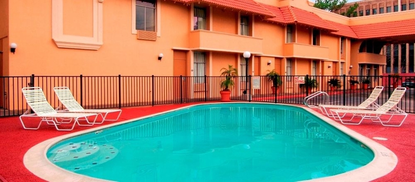 Imagen general del Hotel DAYS INN I-10 WEST. Foto 3