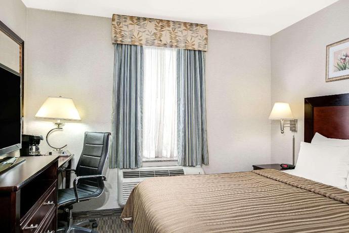 Imagen de la habitación del Hotel DAYS INN LONG ISLAND CITY. Foto 3