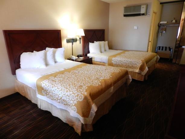 Imagen de la habitación del Hotel DAYS INN n SUITES SEAWORLD. Foto 4