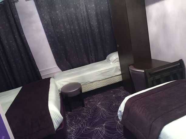 Imagen de la habitación del Hotel D'Alsace, Gare du Nord. Foto 10