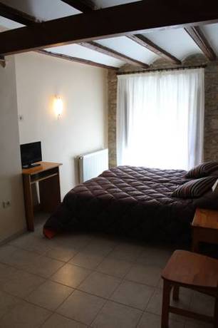 Imagen de la habitación del Hotel D'Ares. Foto 4