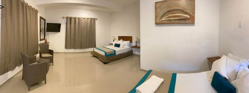 Imagen de la habitación del Hotel D\'Atyi. Foto 12