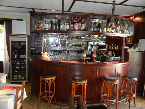 Imagen del bar/restaurante del Hotel DC Sleep & Go Brussels West. Foto 2