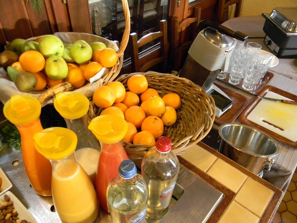 Imagen del bar/restaurante del Hotel DC Sleep & Go Brussels West. Foto 5