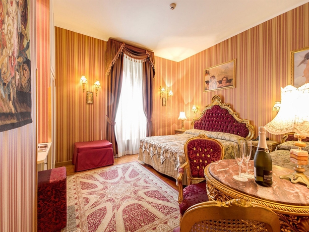 Imagen de la habitación del Hotel DCBoutique. Foto 9