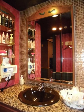 Imagen de la habitación del Hotel D.D Kashiba. Foto 4