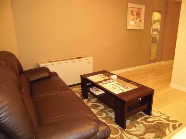 Imagen de la habitación del Hotel D.D Kashiba. Foto 14