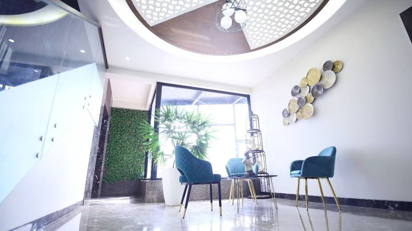 Imagen de la habitación del Hotel DD Suites. Foto 9