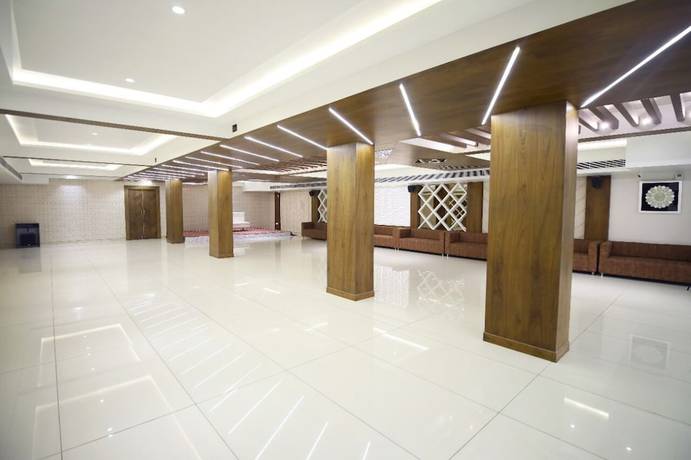 Imagen de los interiores del Hotel DD Suites. Foto 17