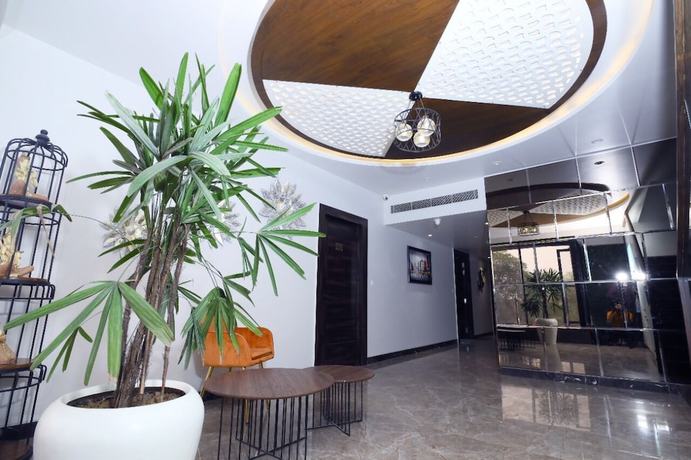 Imagen de los interiores del Hotel DD Suites. Foto 18