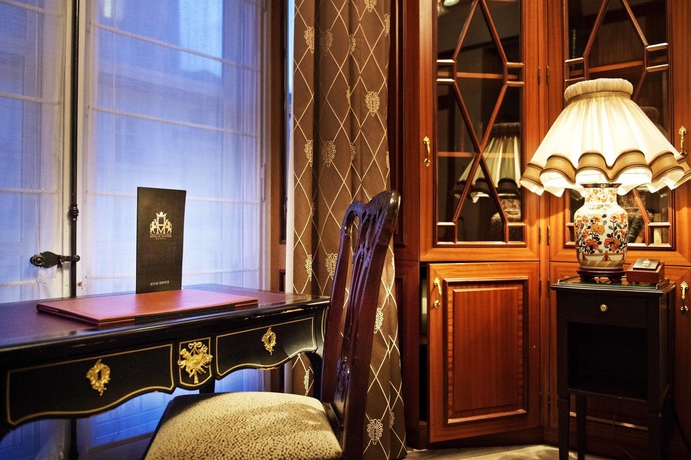 Imagen de la habitación del Hotel DE VENDOME. Foto 10