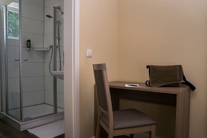 Imagen de la habitación del Hotel DEA, Soltau. Foto 5