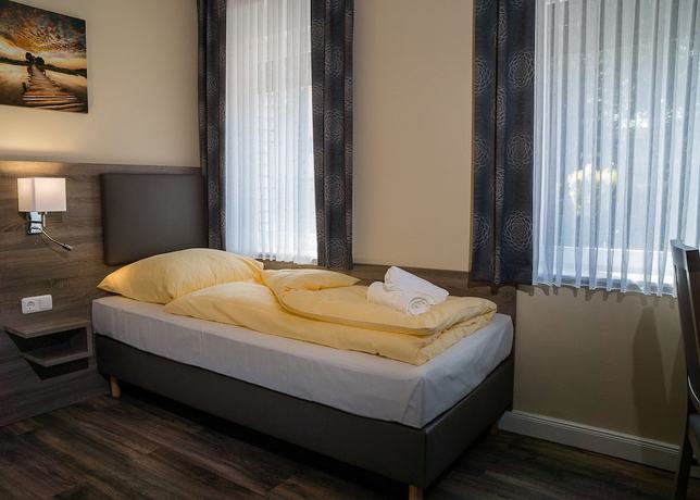 Imagen de la habitación del Hotel DEA, Soltau. Foto 13