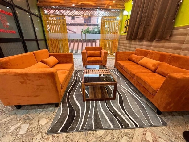Imagen de los interiores del Hotel DEE DASH INN. Foto 15