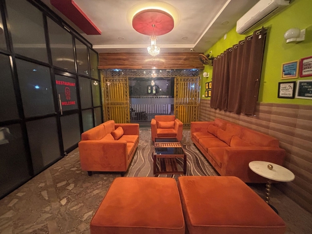 Imagen de los interiores del Hotel DEE DASH INN. Foto 16