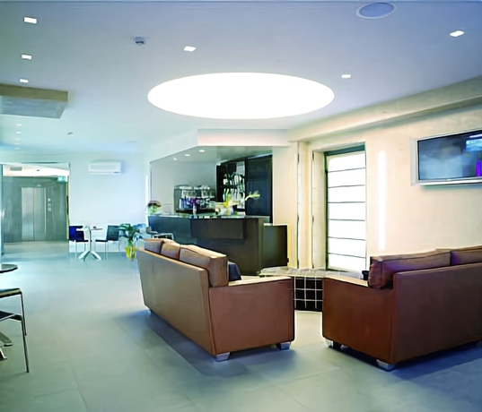 Imagen de los interiores del Hotel DEI VICARI. Foto 15