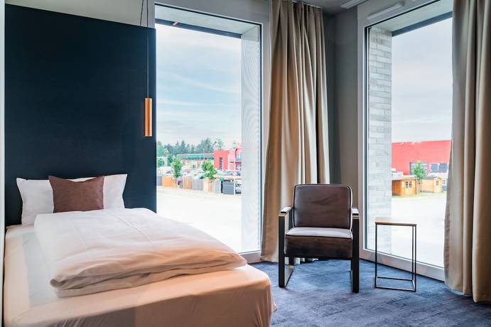 Imagen de la habitación del Hotel DEJANIL Hannover Burgdorf. Foto 9