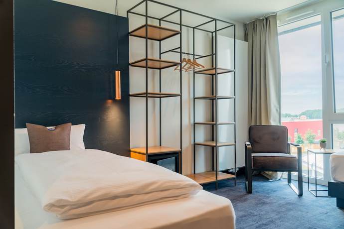 Imagen de la habitación del Hotel DEJANIL Hannover Burgdorf. Foto 14