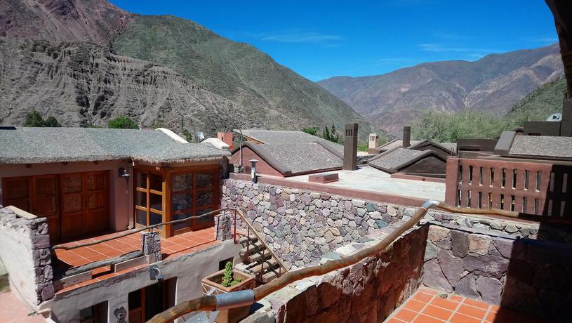 Imagen de los exteriores del Hotel DEL AMAUTA HOSTER&Iacute;A. Foto 7